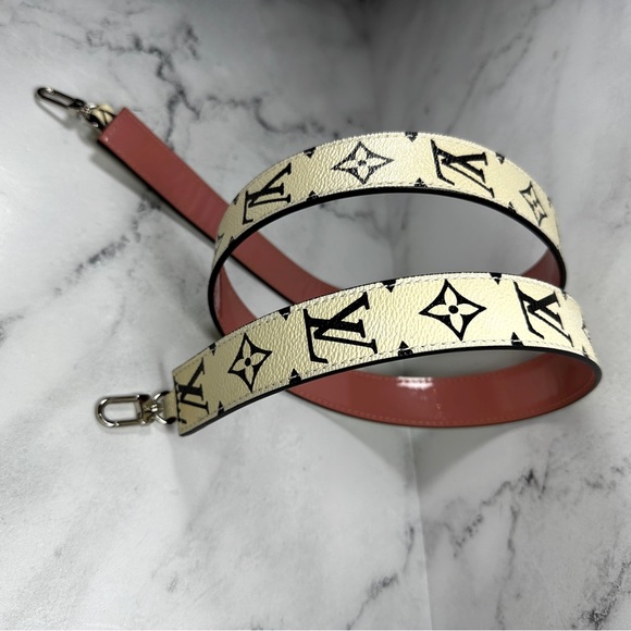 Louis Vuitton Bag Strap Monogram b&w Pink patent leather shoulder bandouliere LV - Picture 8 of 10